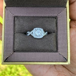 Neil Lane princess cut diamond ring